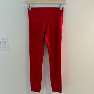 Red aritzia 3/4 length leggings